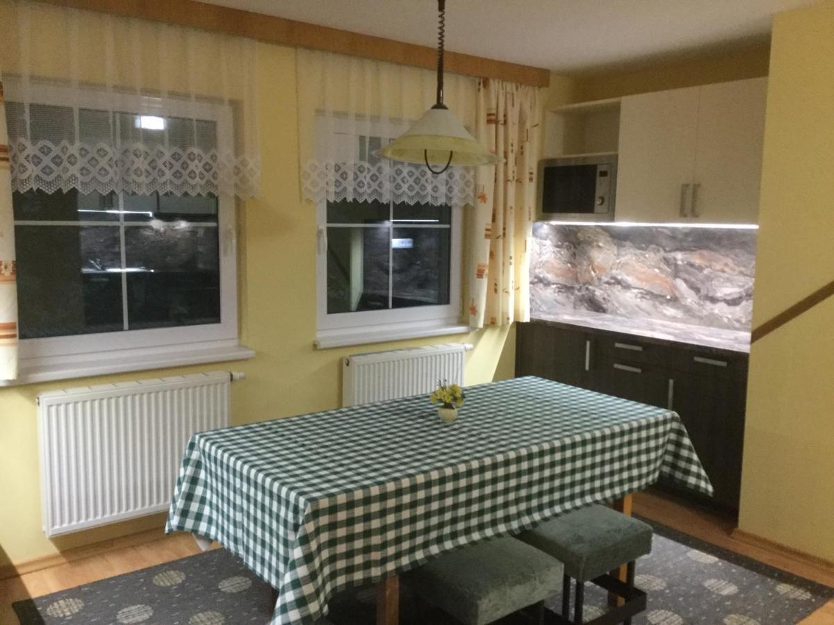 Apartman U Hanicky เบียลา ปอด ปราเจเดม ภายนอก รูปภาพ